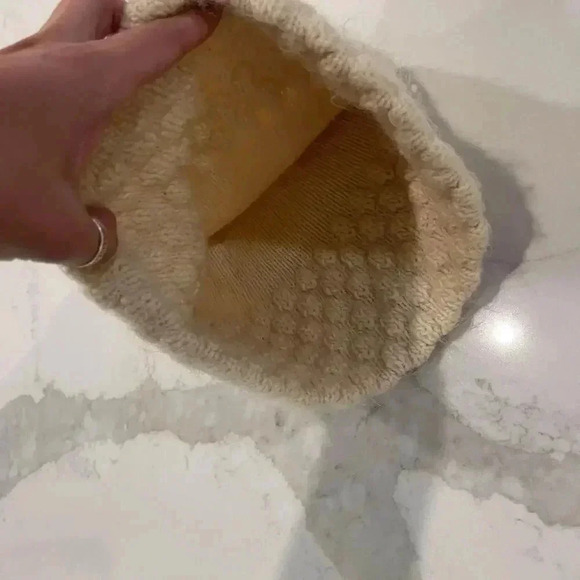 Winter Beanie Popcorn Texture Knit Hat Cream Color Stretchy Cozycore Outerwear - Picture 2 of 6